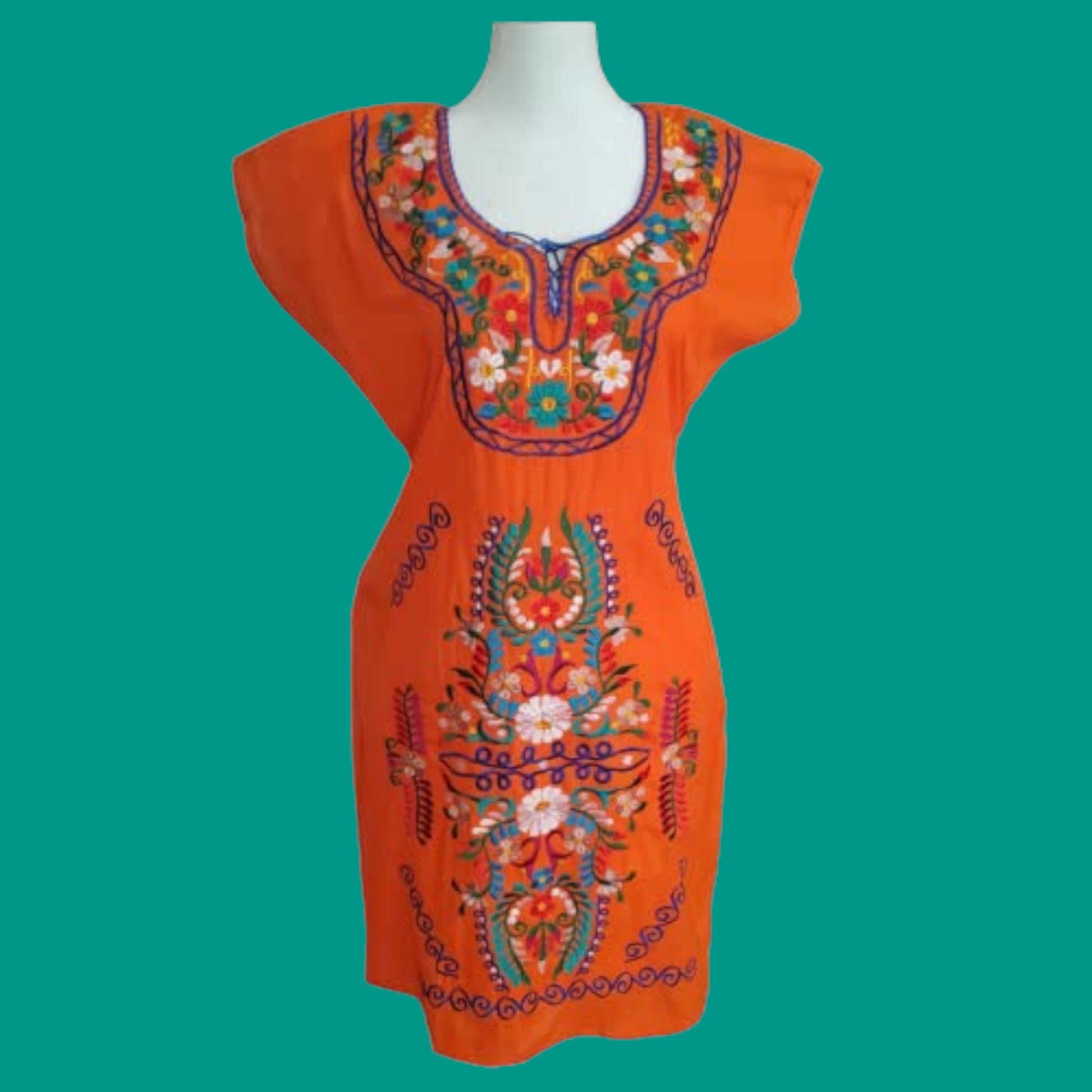 Mexican embroidered dresses | Kimono Traditional Mexican dresses | Aut Puerta21shop Mexican embroidered dresses | Kimono Traditional Mexican dresses | Aut Puerta21shop